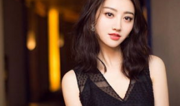 娱乐圈吃瓜背景图女生