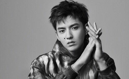 娱乐圈吃羊角瓜的女明星,娱乐圈女神羊角瓜美食秀