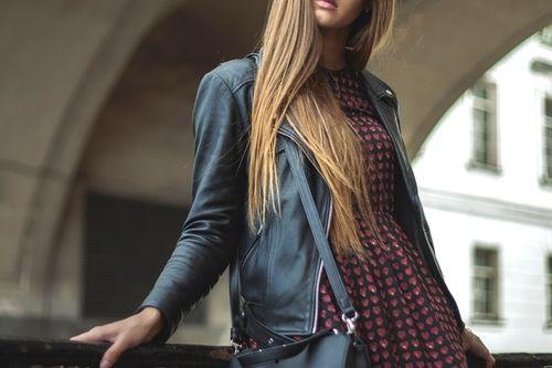 吃瓜表情是什么意思怎么回复女生,如何巧妙回应女生的调侃