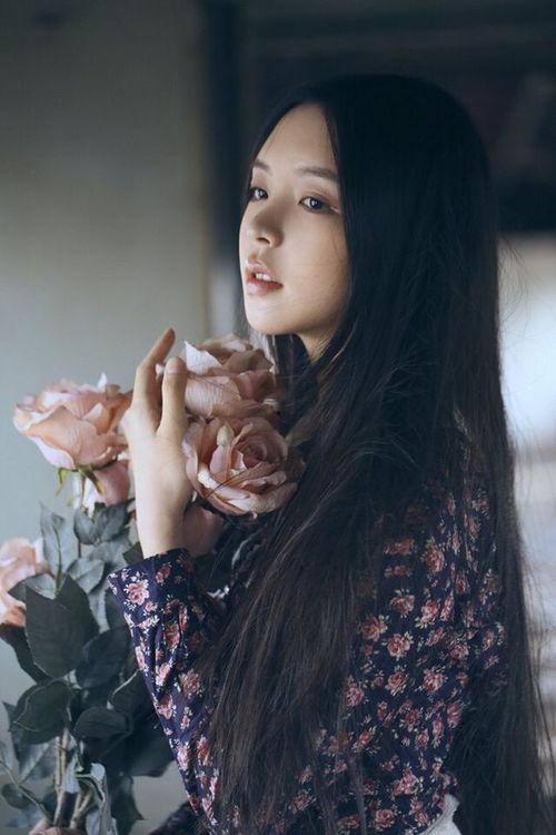 娱乐圈吃瓜少女日常小说,吃瓜少女的甜蜜复仇之旅